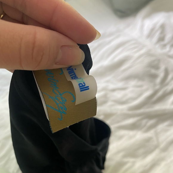 NWT Black high-waisted bottoms - Picture 5 of 8